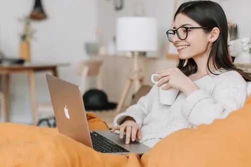 AnyConv.com__pexels-vlada-karpov